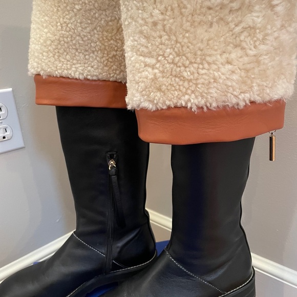 Stuart Weizmann Renata shearling boot 7.5 - Picture 8 of 9
